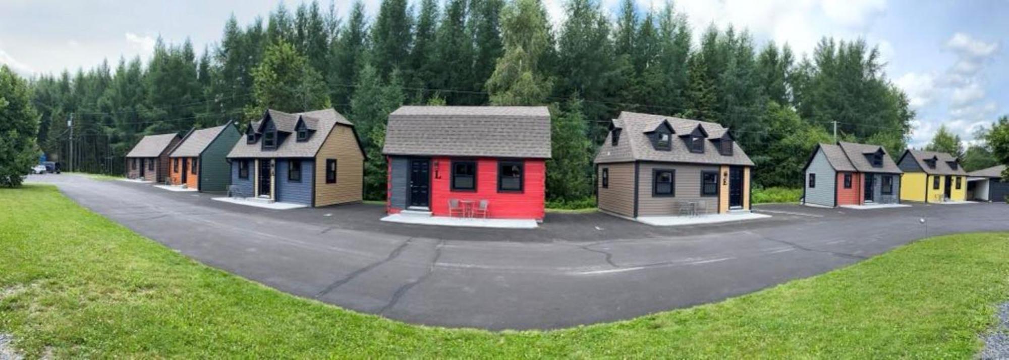 Auberge MicKy Inc Edmundston Exterior foto